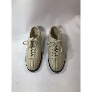 Brunswick Womens tan Bowling Shoes Size 7.5